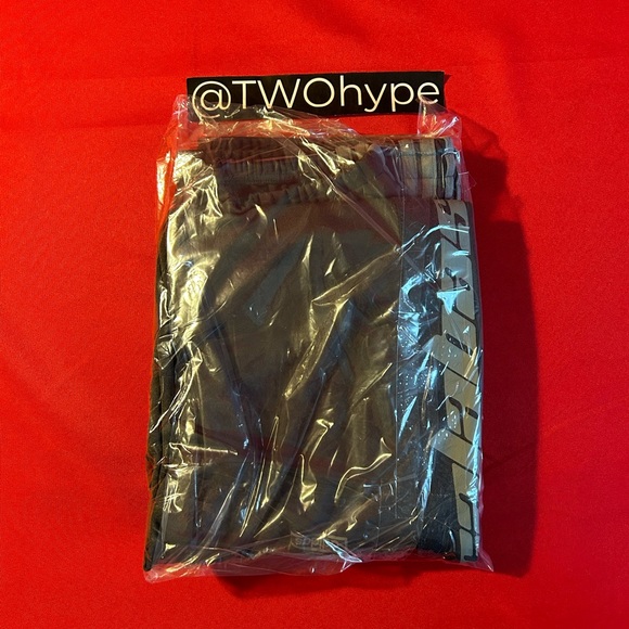 Adidas Yeezy Calabasas Track Pants (FW18) - Picture 6 of 7